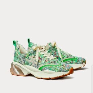 NWT - women size 6/6.5 Tory Burch tweed good luck trainer in blue/green